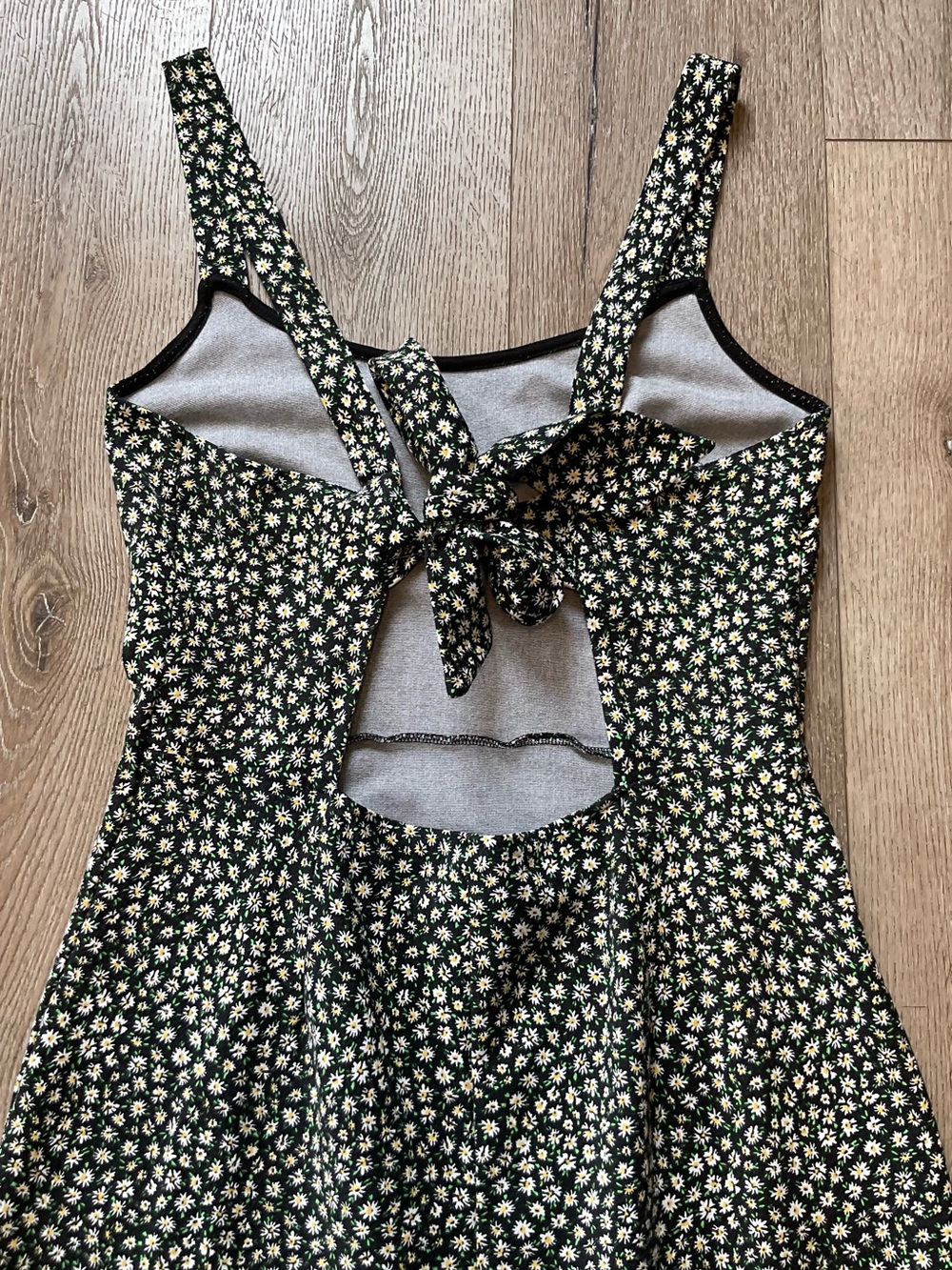 Free People Lorelai Printed Black Floral Midi Dress Size Large - Picture 5 of 10